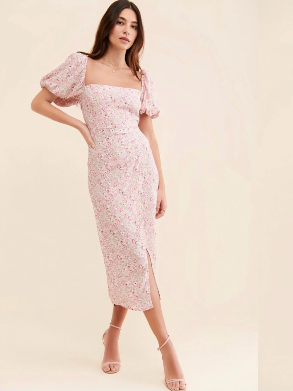 Astr The Label Pink Floral Puff-Sleeve Midi Dress